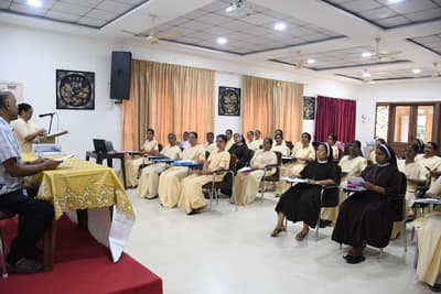 gallery collections rounded rounded-3