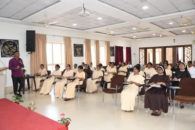 gallery collections rounded rounded-3