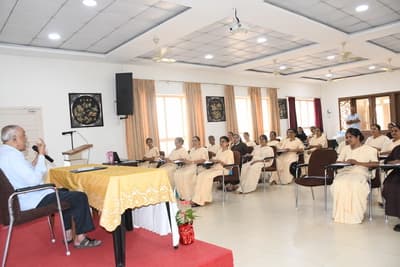 gallery collections rounded rounded-3