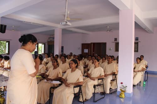 gallery collections rounded rounded-3