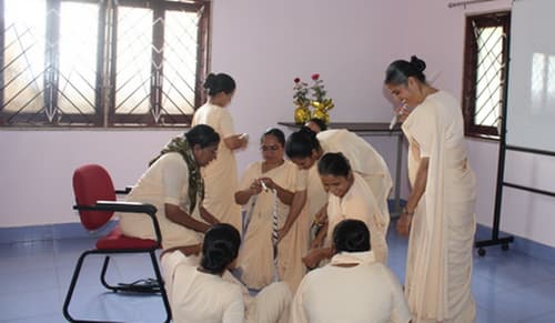 gallery collections rounded rounded-3