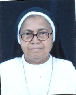 sr claudia tauro