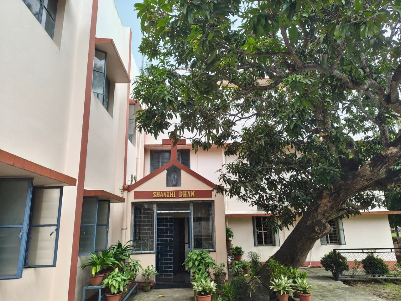 SHANTHI DHAM, GUMA