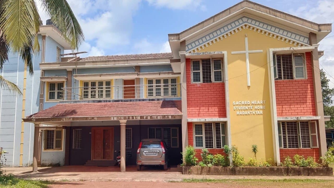 SACRED HEART STUDENTS HOME, MADANTHYAR